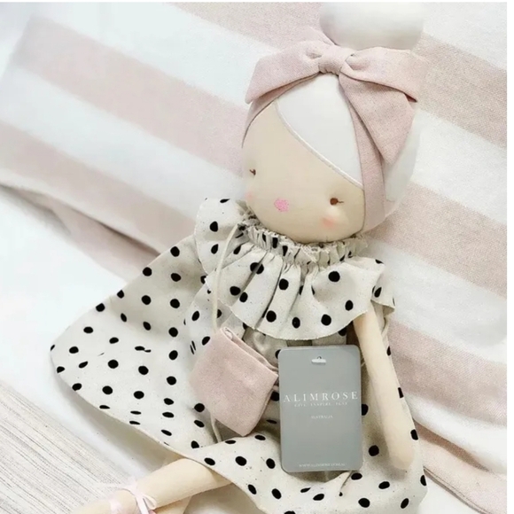 💥BUY 2 GET 1 FREE  Alimrose Piper Doll - Black Spot, Retail Price $59.99 - Picture 3 of 8